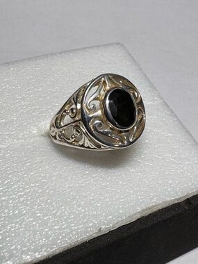 Sterling Silver Filigree Ring with Oval Black Onyx Ring